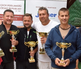 Cechovní TENIS CUP vyhrál P.I.PARKET